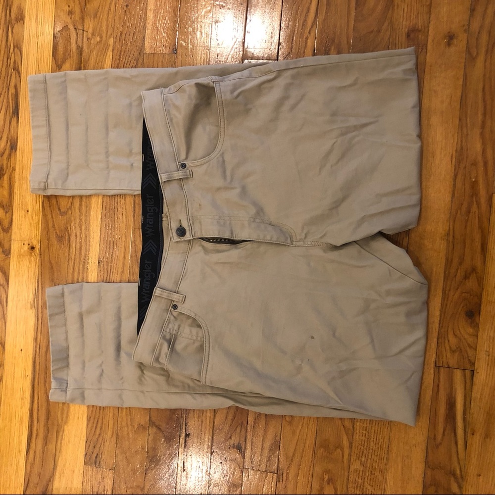 Wrangler slight stretch jean cut chino